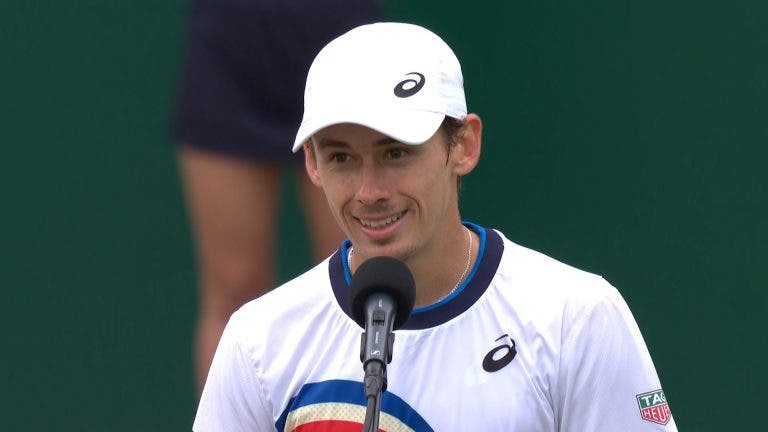 De Minaur garante nona final da carreira (e primeira em relva) contra rival de Pedro Sousa em Wimbledon