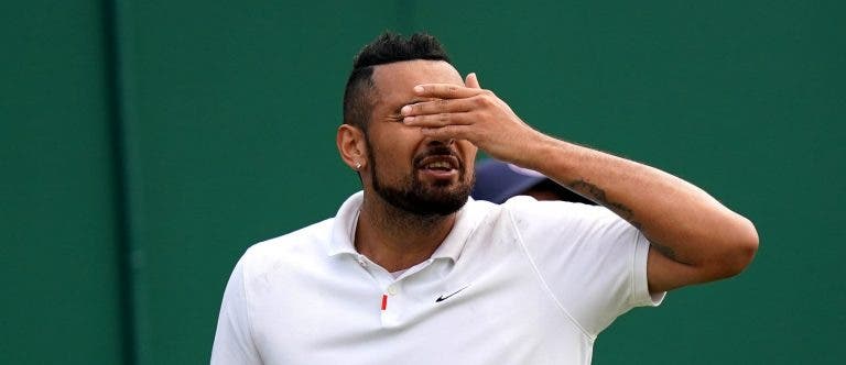 Até um estafeta do Uber Eats pergunta a Kyrgios se Djokovic é melhor do que Federer