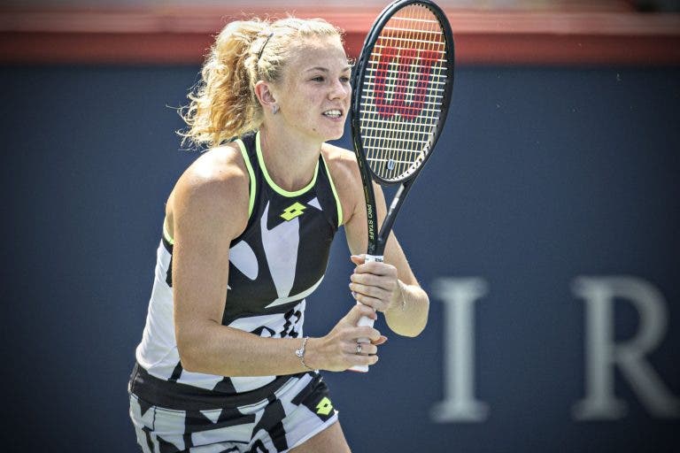 Siniakova coleciona campeãs de Grand Slam na lista de vítimas em Montreal, Gauff começa bem