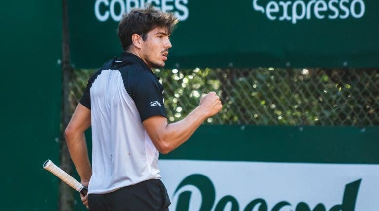 Domingues bate antigo semi-finalista de Roland Garros em Cordenons