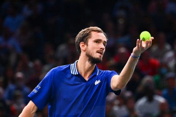 Treinador de Medvedev: «Ganhou a final que era preciso ganhar contra Djokovic…»