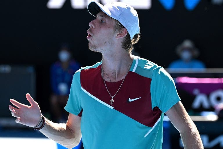 Quem são os reis das multas do Australian Open? Da fúria de Medvedev ao coaching de Tsitsipas