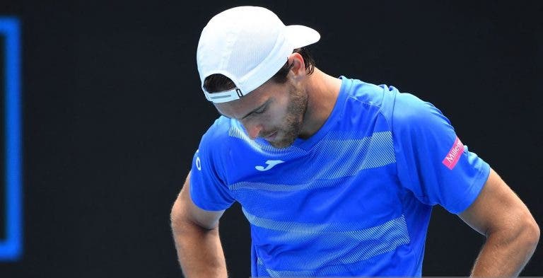 João Sousa eliminado por Thiago Monteiro na 1.ª ronda do ATP 250 de Belgrado