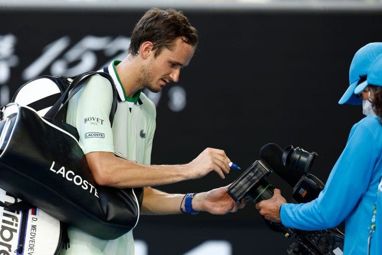 Já só um homem pode roubar o trono do ranking ATP a Djokovic após o Australian Open