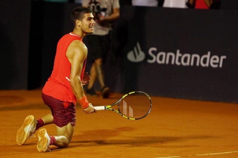 [VÍDEO] O ponto que valeu o título do Rio Open a Carlos Alcaraz