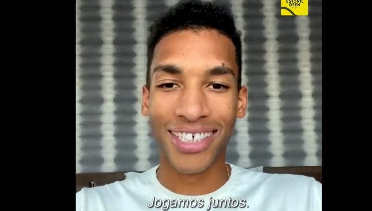 Auger-Aliassime vem ao Estoril e deixa mensagem aos fãs… em português