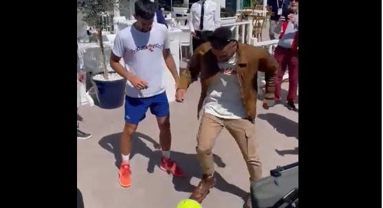 [VÍDEO] Djokovic e Neymar deram uns toques juntos em Monte Carlo