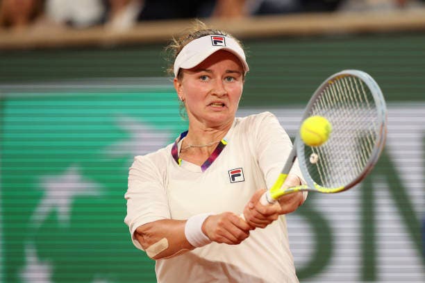 Krejcikova descansa e desiste do WTA de Cluj