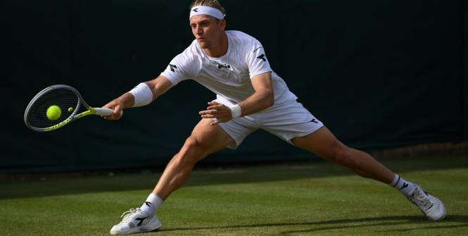 Davidovich faz ‘mea culpa’ de erro crasso em Wimbledon: «O meu cérebro parou»