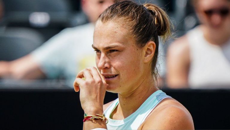 Final feminina em ‘s-Hertogenbosch opõe duas jogadoras banidas de Wimbledon