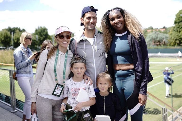 Venus Williams encontrou-se com a família Djokovic em Wimbledon