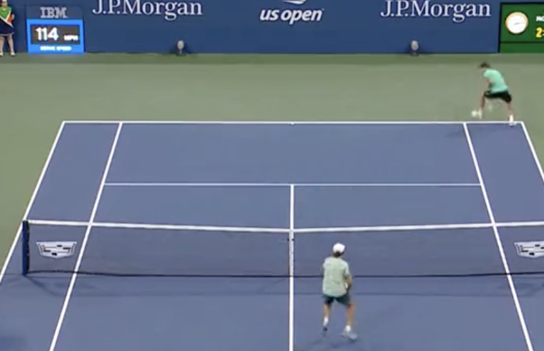 [VÍDEO] Dos melhores match points de sempre? Carreño fechou em grande estilo no US Open