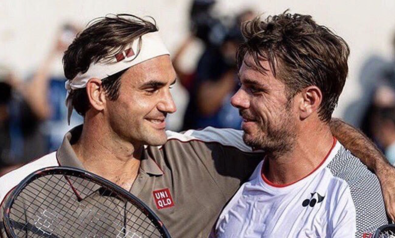 Wawrinka não deixa fugir oportunidade e faz homenagem emotiva ao ‘irmão’ Federer