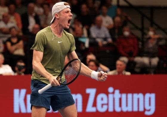 Fritz não resiste a Shapovalov em Viena e complica contas de apuramento para as ATP Finals