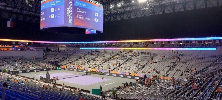Presidente do WTA e a falta de público nas Finals: «Talvez a arena seja grande demais…»
