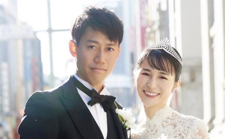 Nishikori celebra casamento finalmente depois de adiamentos provocados pela pandemia