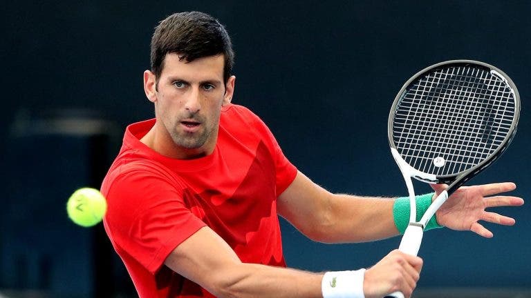 Djokovic explica saída prematura do treino no Austrália: «Pedi desculpa ao Medvedev»