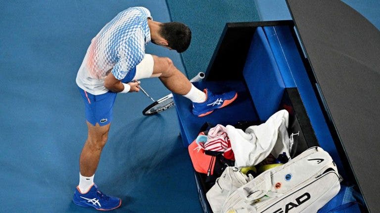 Especialista duvida que Djokovic tivesse rotura de três centímetros no Australian Open