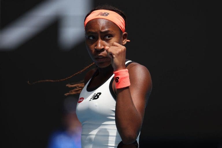 Coco Gauff confessa que tenta imitar tudo aquilo que Serena Williams fez