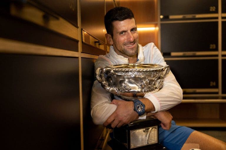Djokovic vai mostrar exames para provar gravidade da lesão no Australian Open