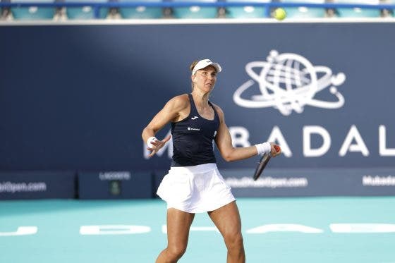 No sufoco, Bia Haddad Maia passa por Putintseva e está nas quartas em Abu Dhabi