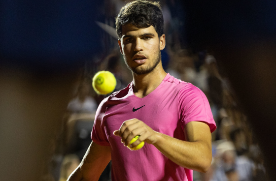 Alcaraz contra Fognini é um dos destaques do quarto dia de Rio Open; confira a programação