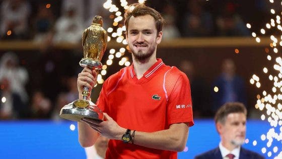 Medvedev: «Agora quero ganhar tudo porque nunca se sabe quando isto acaba»