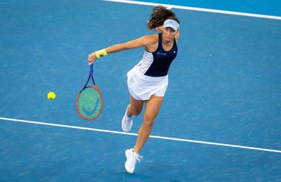 Atual campeã, Luisa Stefani cai na estreia de duplas em Guadalajara