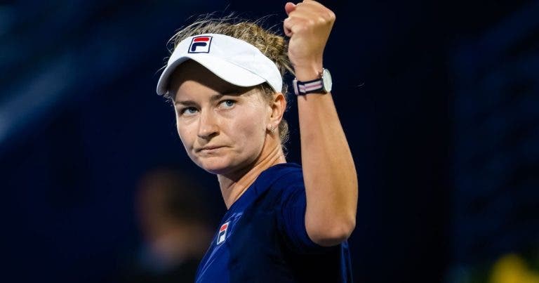 Semana perfeita? Krejcikova faz o que apenas quatro tenistas conseguiram… na história