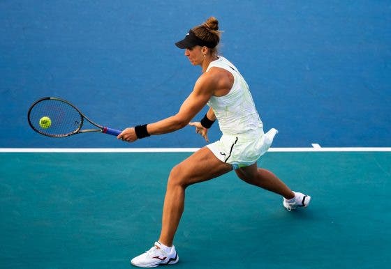 Após eliminação em simples, Bia Haddad estreia com vitória nas duplas em Miami