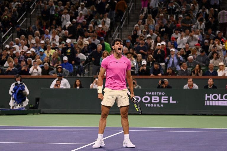 Saiba onde assistir Alcaraz x Sinner no Masters 1000 de Indian Wells ao vivo hoje