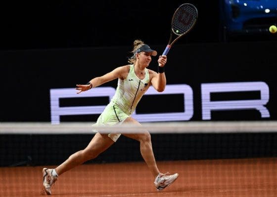 Saiba onde assistir Bia Haddad x Ruse no WTA 1000 de Roma ao vivo hoje