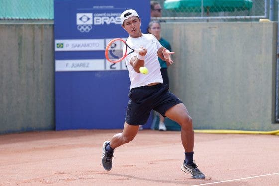 Pedro Sakamoto e José Pereira vencem duelos brasileiros no Challenger de Florianópolis