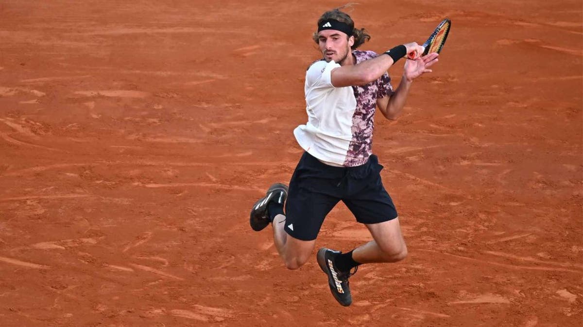 Tsitsipas não contraria maldição e já vai em dez finais ATP 500 perdidas