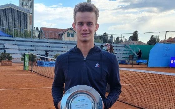 Van Assche vence Challenger de Sanremo e estreia-se no top 100 antes de jogar o Estoril Open