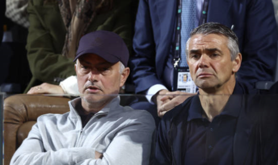 Djokovic rendido a Mourinho: «Sinto-me muito honrado por me vir ver»