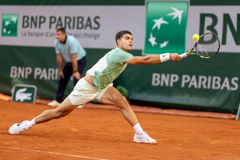 Alcaraz confessa que se sentiu invencível no arranque de Roland Garros