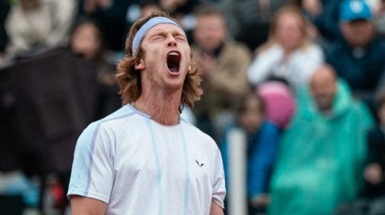 Rublev bate compatriota e marca duelo de luxo com Zverev nos ‘quartos’ de Bastad