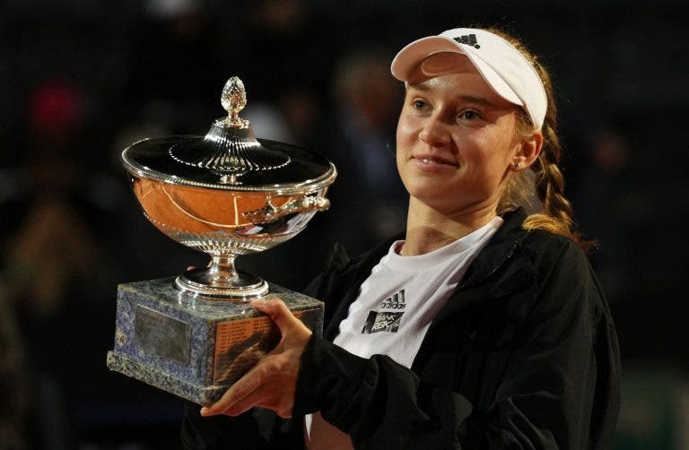 Rybakina já pensa em Roland Garros: «Espero chegar longe»