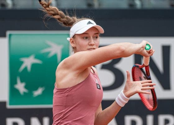 Saiba onde assistir Rybakina x Kalinina na final do WTA 1000 de Roma ao vivo hoje