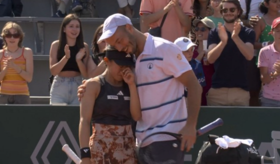 Kato arrasa Sorribes e Bouzkova depois de ser desqualificada em Roland Garros