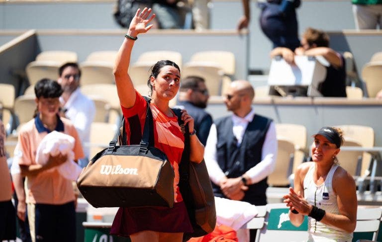 Jabeur rendida a Bia Haddad: «Adoro-a! Espero que ganhe um Grand Slam um dia»