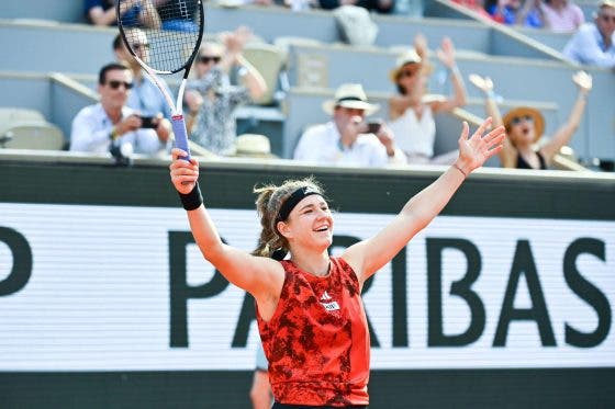Muchova quase ganhou Roland Garros com o mesmo vírus que fez Rybakina desistir