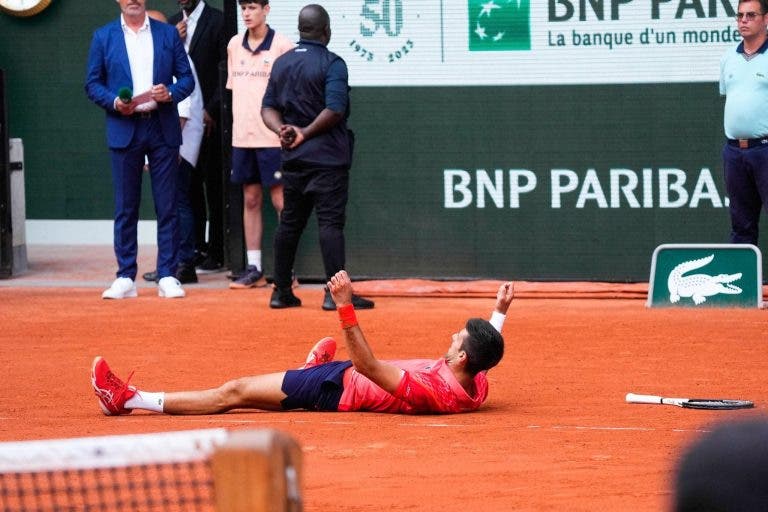 [VÍDEO] O match point histórico que colocou Djokovic no topo do Mundo em Roland Garros