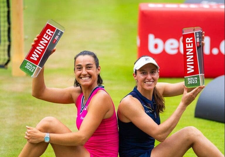 Luisa Stefani e Garcia salvam três match points na final e são campeãs em Berlim