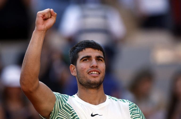 Alcaraz diz o que gosta mais de Djokovic e revela quem é o favorito