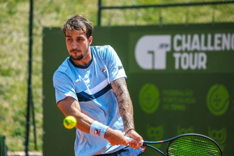 Felipe Meligeni vence duelo de três horas em Lyon e vai à segunda semi em 2023