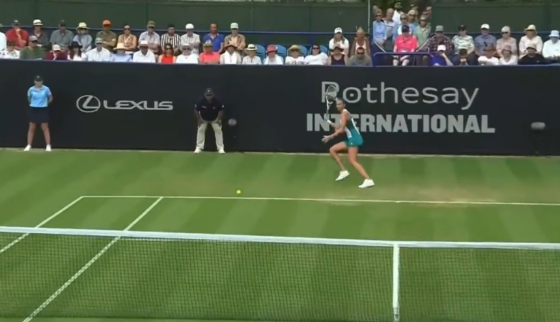 [VÍDEO] Pliskova foi vítima de um dos erros de arbitragem mais escandalosos do ano