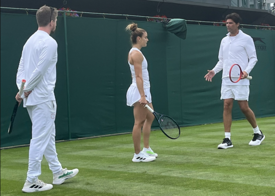 Sakkari passa a trabalhar com treinador que Tsitsipas deixou