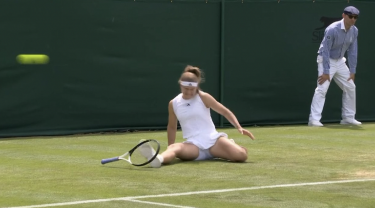Muchova lesiona-se depois de ser ‘vice’ em Roland Garros e cai logo em Wimbledon